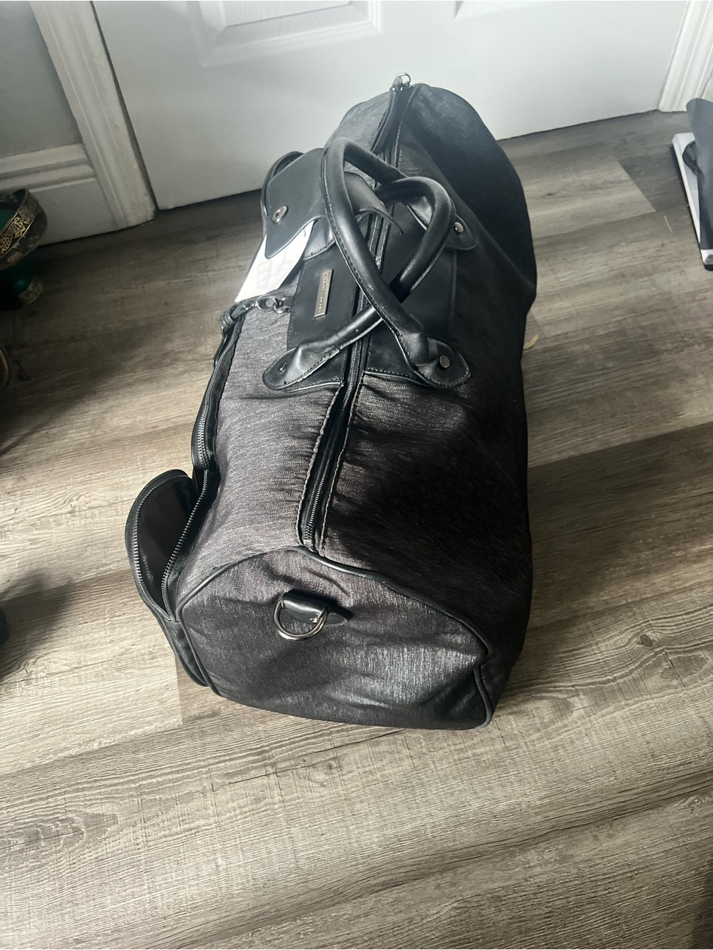 Adrienne Vittadini Black Men's Duffel Bag with Front Pockets - Picture 2 of 4
